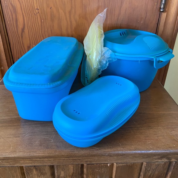 Tupperware egg, pasta, and rice cooker